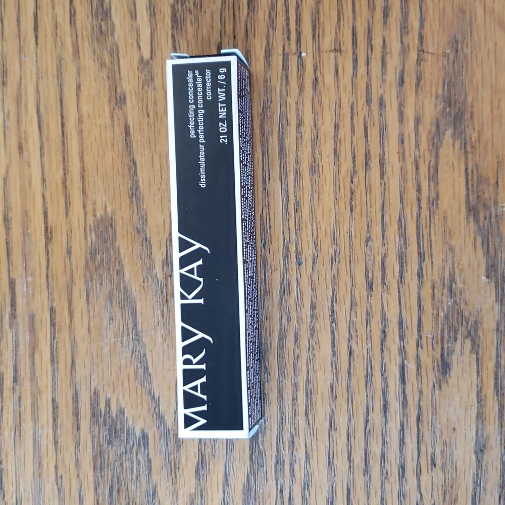Mary Kay Concealer